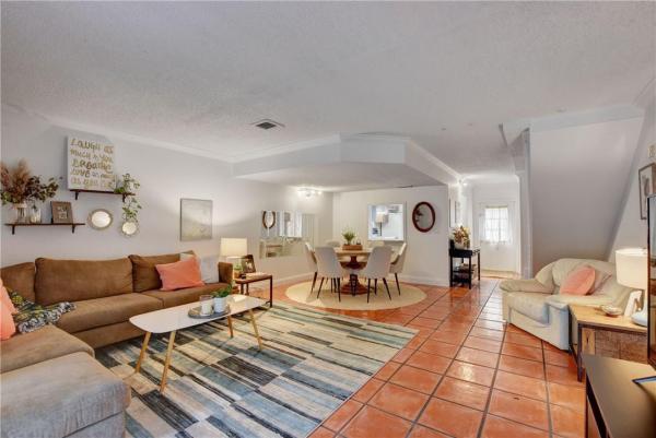 The Charter Club Of Palm Beach, 222 Foxtail Dr #F, Greenacres, Florida 33415, image 3