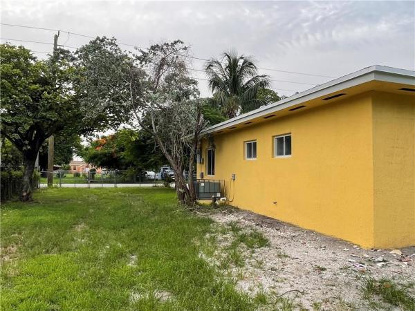 Hillside Acres, 8153 NW 14th Ave, West Little River, Florida 33147, image 2