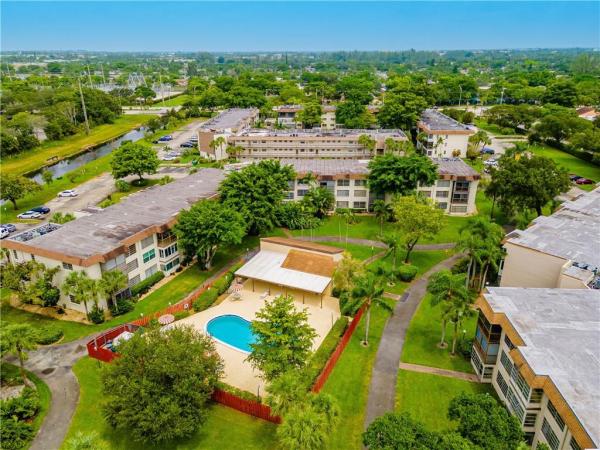Omega, 1751 NW 75th Ave #204, Plantation, Florida 33313, image 2