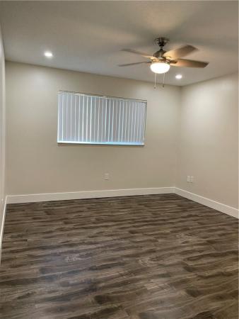 Vanderbilt Park Townhouses, 1610 NE 151st St #1610, Golden Glades, Florida 33162, image 1