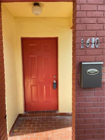 Vanderbilt Park Townhouses, 1610 NE 151st St #1610, Golden Glades, Florida 33162, image 3