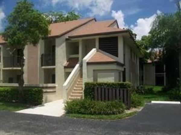 Courtyard Of Coral Gate, 5593 Courtyard Dr, Margate, Florida 33063, image 1