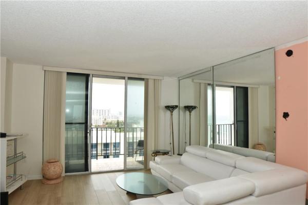 Crystal Tower, 322 Buchanan St #1101, Hollywood, Florida 33019, image 1