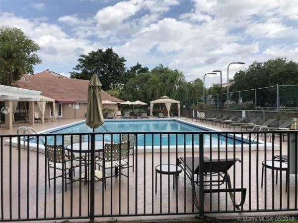 Grand Marquis, 10115 W Sunrise Blvd #204, Plantation, Florida 33322, image 1