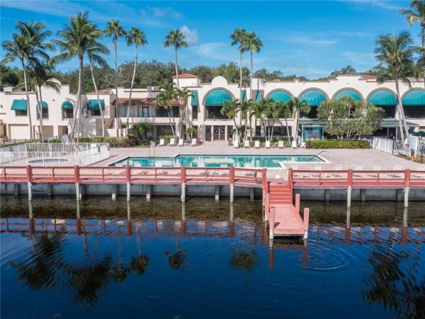 Sabal Palm Of Pine Island Ridge, 9510 Seagrape Dr #203, Davie, Florida 33324, image 1
