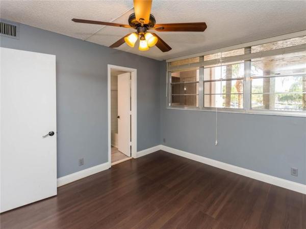 Sabal Palm Of Pine Island Ridge, 9510 Seagrape Dr #203, Davie, Florida 33324, image 3