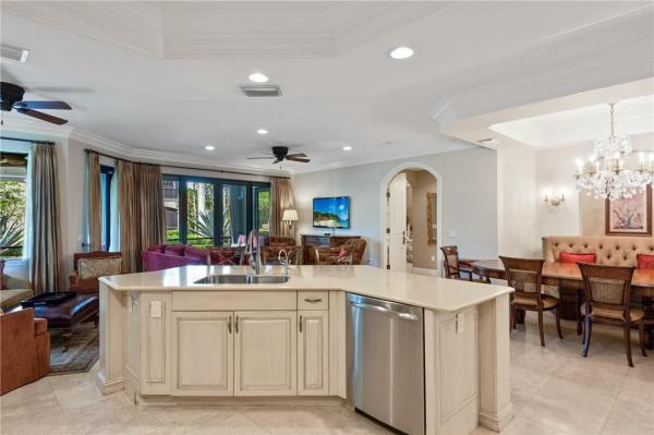 Caseras At Parkland Golf & Country Club, 7531 Old Thyme Ct #14A, Parkland, Florida 33076, image 3