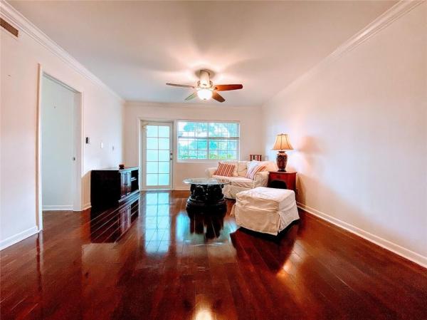 Manor Grove Village, 1951 NE 2nd Ave #117I, Wilton Manors, Florida 33305, image 2