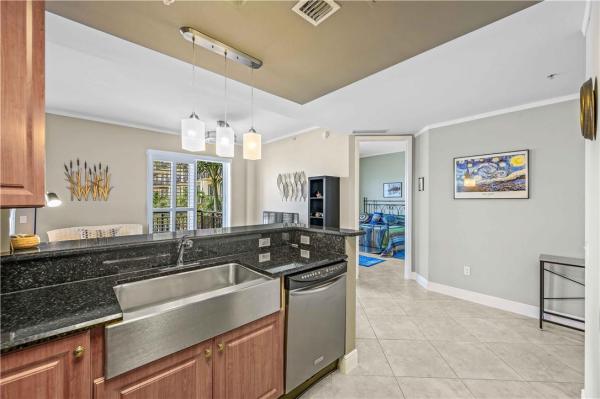 Wilton Station, 2631 NE 14th Ave #311, Wilton Manors, Florida 33334, image 2