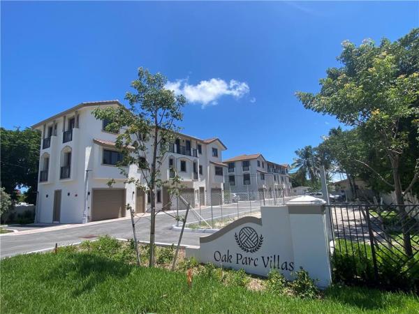 Oak Parc Villas, 448 NW 41st St, Oakland Park, Florida 33309, image 1