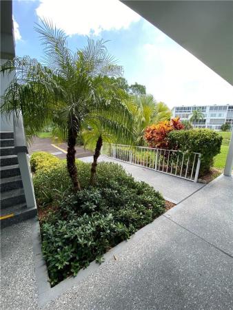 Islewood, 1019 Islewood D, Deerfield Beach, Florida 33442, image 2