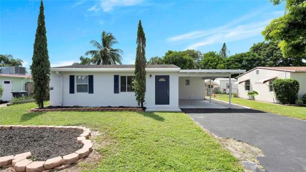Englewood Manor, 3225 Giuliano Ave, Lake Worth, Florida 33461, image 1