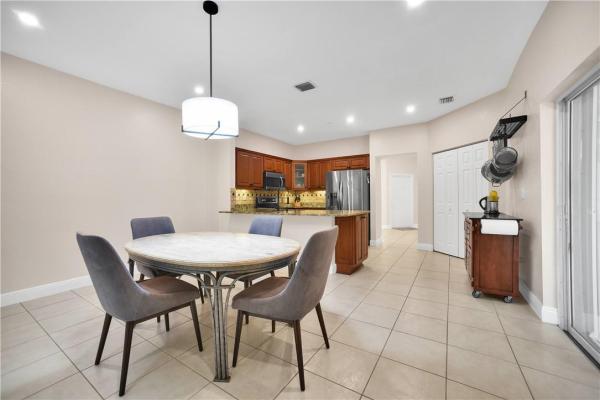Addison Court At Wyndham Lakes, 5671 NW 119th Way, Coral Springs, Florida 33076, image 1