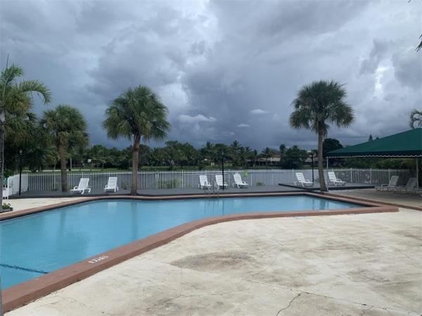 Snapper Creek Townhouses, 10955 SW 69th Ter 0, Kendall, Florida 33173, image 3