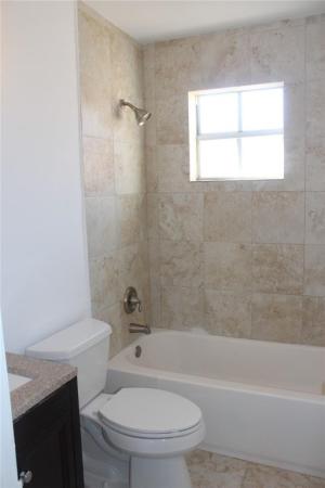 Windmill Lakes, 465 SW 86th Ave #201, Pembroke Pines, Florida 33025, image 1