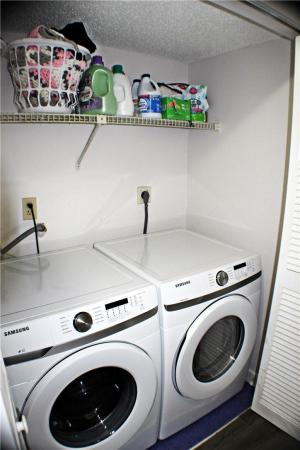The Pines At Woodmont, 8156 Pine Cir #11, Tamarac, Florida 33321, image 2