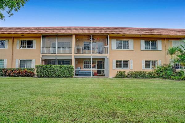 Manor Grove Village, 200 NE 19th Ct #106M, Wilton Manors, Florida 33305, image 1