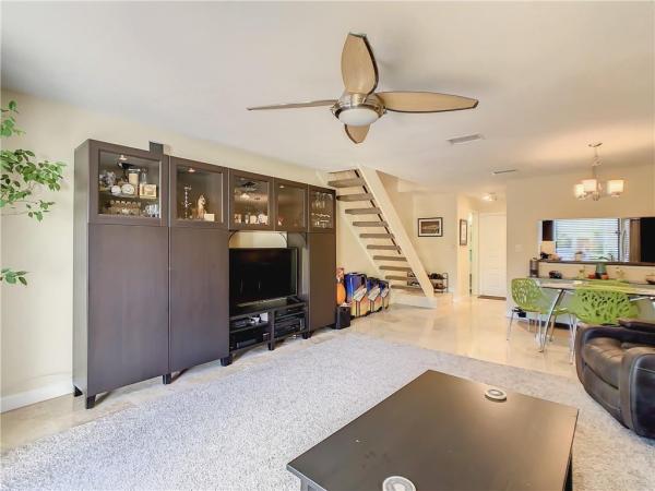 Pines Of Oakland Forest, 2700 S Oakland Forest Dr #305, Oakland Park, Florida 33309, image 3