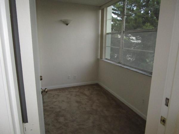 Watergate, 2751 Taft St #308, Hollywood, Florida 33020, image 2