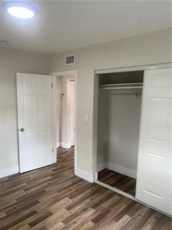 Hollywood Suburbs, 6321 Cleveland St, Hollywood, Florida 33024, image 2