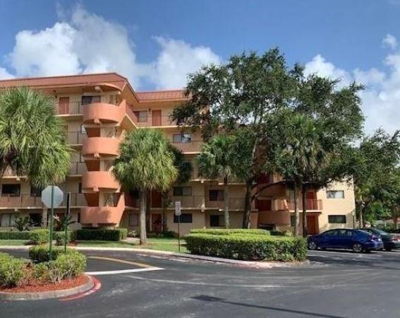 Plantation Forest, 7451 NW 16th St #407, Plantation, Florida 33313, image 2