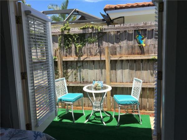 Hollywood Lawns, 1004 N 16th Ave, Hollywood, Florida 33020, image 3