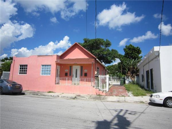Superior Park, 2117 NW 2nd St, Miami, Florida 33125, image 1