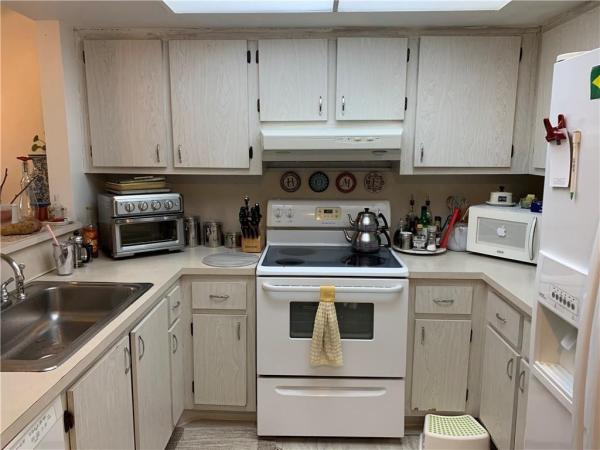 Village Green Of Boca Raton, 9500 SW 3rd St #126, Boca Raton, Florida 33428, image 1