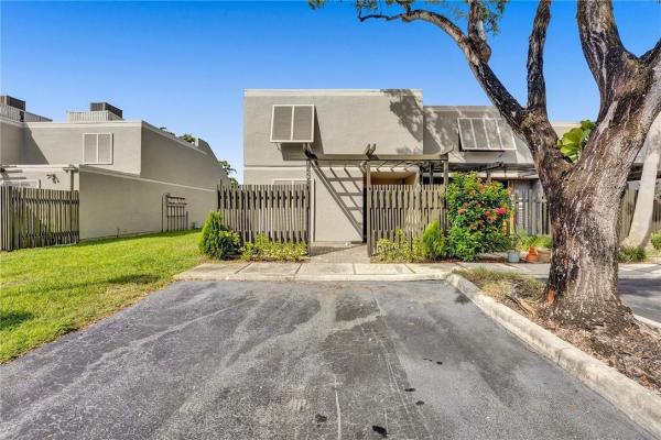 Villas Lakes, 11225 NW 16th Ct, Pembroke Pines, Florida 33026, image 1