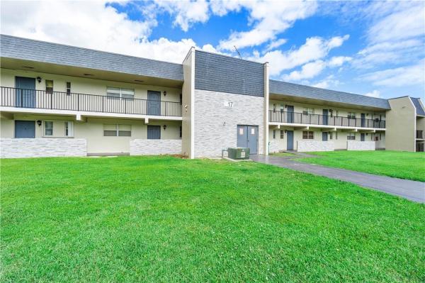 Versailles Gardens, 8025 S Colony Cir #106, Tamarac, Florida 33321, image 1