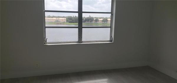 Lakeshore At University Park, 8710 N Sherman Cir #403, Miramar, Florida 33025, image 2