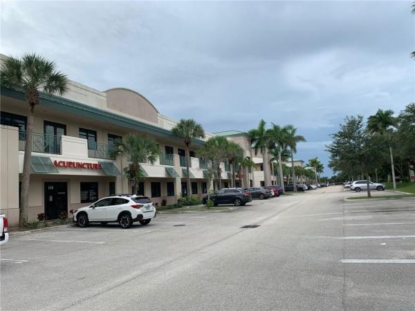 9100 Belvedere Rd #213, Royal Palm Beach, Florida 33411, image 1