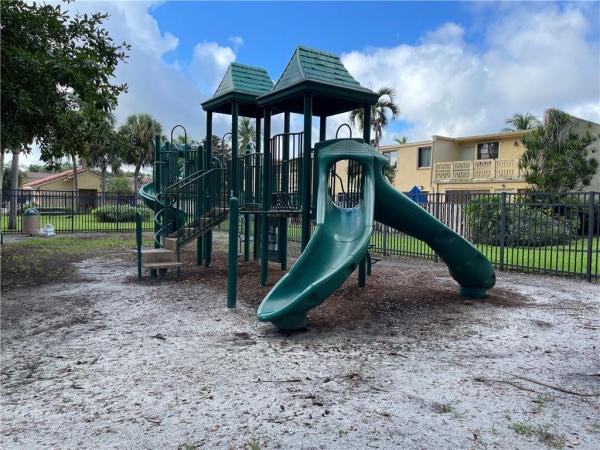 Palm Isles At Welleby, 9444 NW 39th St, Sunrise, Florida 33351, image 1