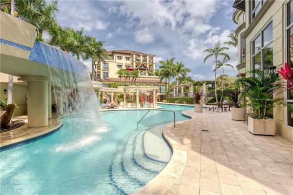 Wilton Station, 2631 NE 14th Ave #405, Wilton Manors, Florida 33334, image 1