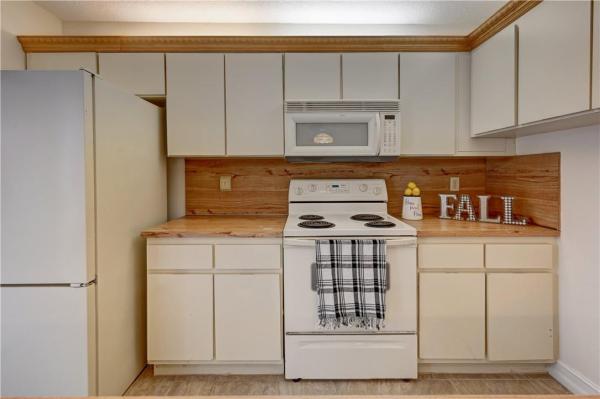 Village At Lake Pine, 1201 SW 120th Way, Davie, Florida 33325, image 3