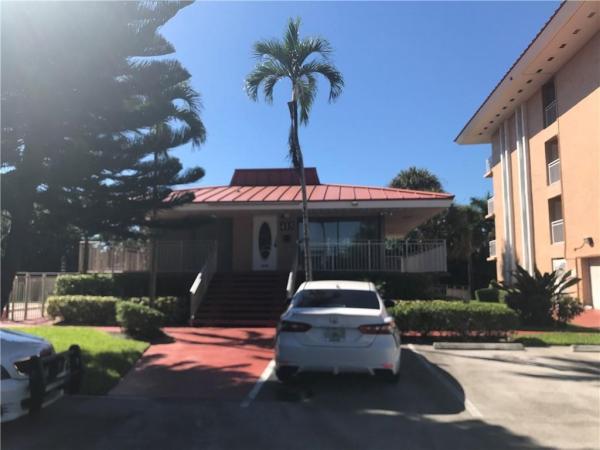 Newport, 405 S Pine Island Rd #401D, Plantation, Florida 33324, image 2