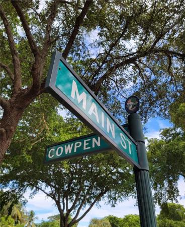 Eagle Nest, 6305 Gage Pl #201A, Miami Lakes, Florida 33014, image 2