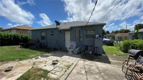 Riviera Beach Heights, 824 W 2nd St, Riviera Beach, Florida 33404, image 1