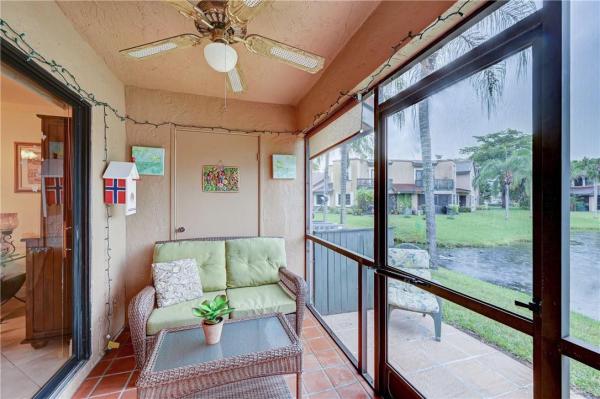 Lakeview Courts At Jacaranda, 8899 W Sunrise Blvd, Plantation, Florida 33322, image 1