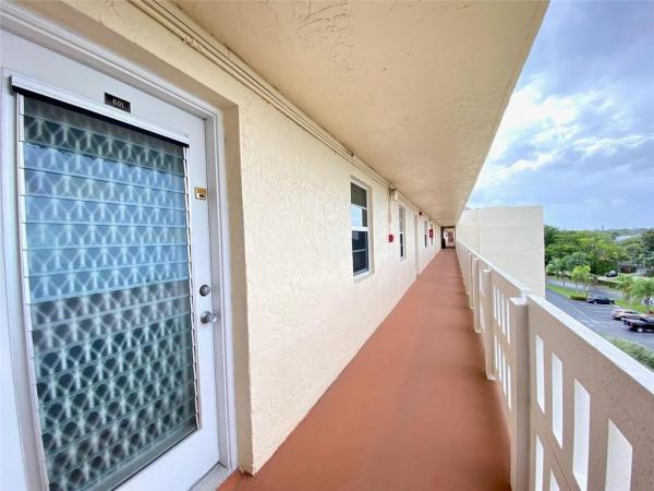 Meadowbrook Lakes View, 101 SE 3rd Ave #601, Dania Beach, Florida 33004, image 1