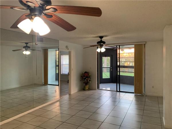 Hidden Harbour Of The Palm Beaches, 896 N Federal Hwy #121, Lantana, Florida 33462, image 1