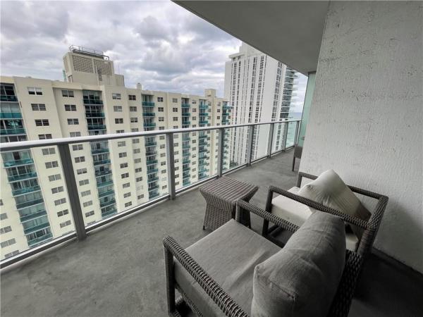 Lyfe Resort & Residences, 4111 S Ocean Dr #1010, Hallandale Beach, Florida 33019, image 2
