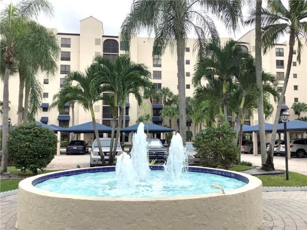 Regency At Boca Pointe, 7564 Regency Lake Dr #802, Boca Raton, Florida 33433, image 3