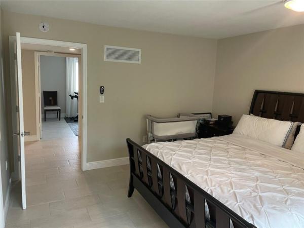 Hollywood Lawns, 1670 Hayes St, Hollywood, Florida 33020, image 2