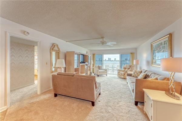 Lake Harbour Towers East, 801 Lake Shore Dr #307, Lake Park, Florida 33403, image 1