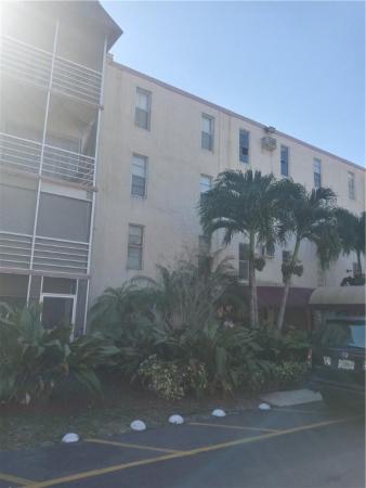 Brookfield Square, 2800 NW 56th Ave #E-303, Lauderhill, Florida 33313, image 3