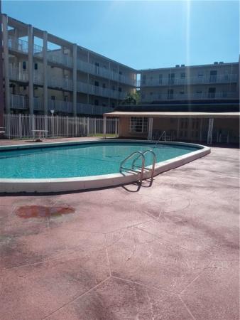 Brookfield Square, 2800 NW 56th Ave #E-303, Lauderhill, Florida 33313, image 1