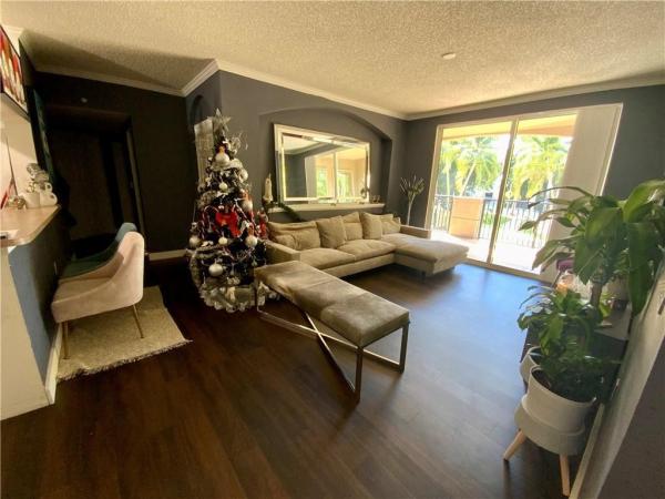 Porto Bellagio, 17125 N Bay Rd #3207, Sunny Isles Beach, Florida 33160, image 2