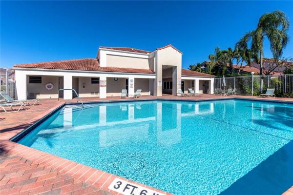 Fairway Views, 7426 S Pinewalk Dr #7426, Margate, Florida 33063, image 1