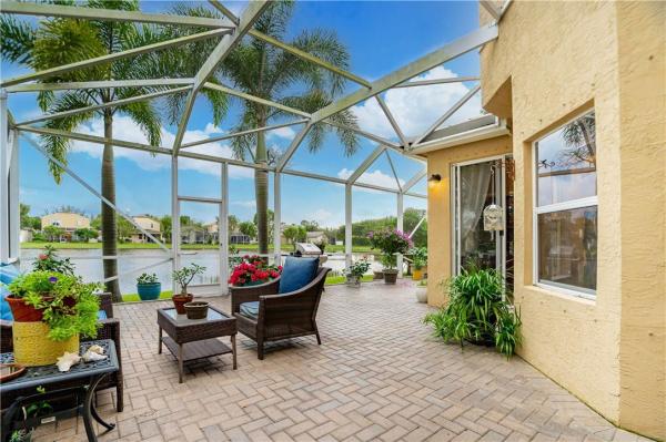 Thoroughbred Lake Estates, 10404 White Pinto Ct, Lake Worth, Florida 33449, image 3